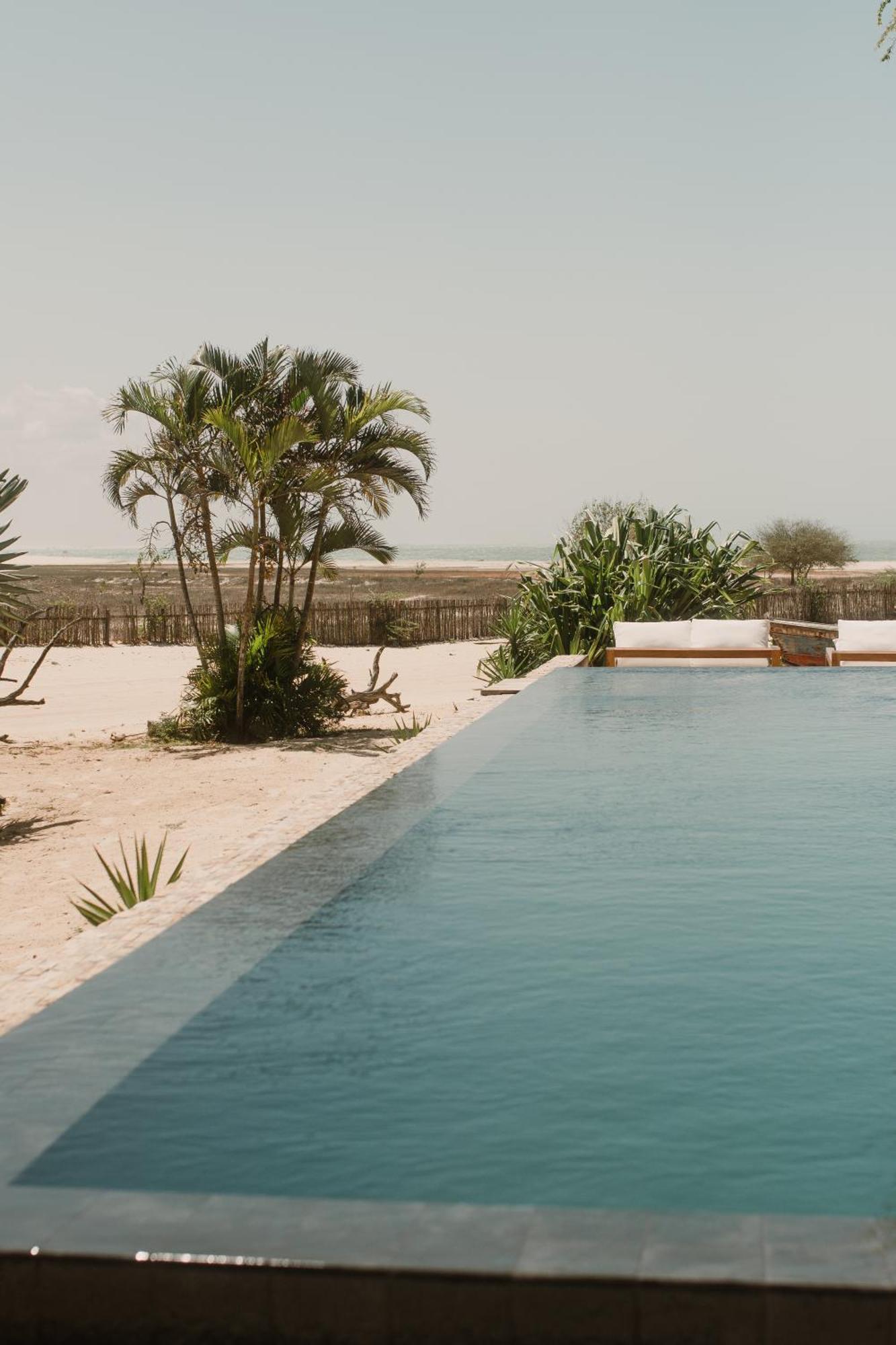 Villa Praia - La Villa Group Жижока-ди-Жерикуакуара Экстерьер фото