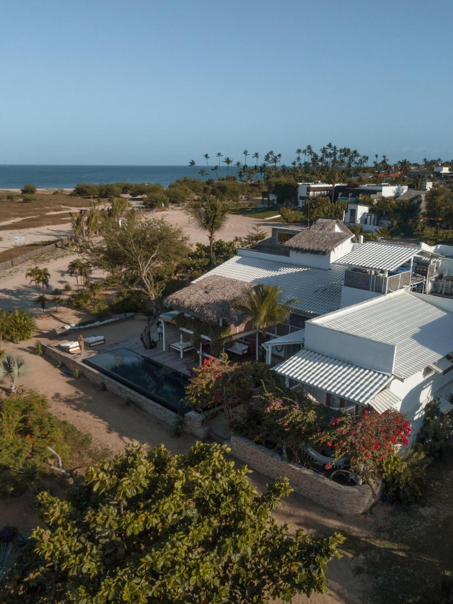 Villa Praia - La Villa Group Жижока-ди-Жерикуакуара Экстерьер фото